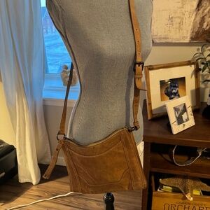 Frye Melissa Zip Crossbody M Bag color Beige with tags.